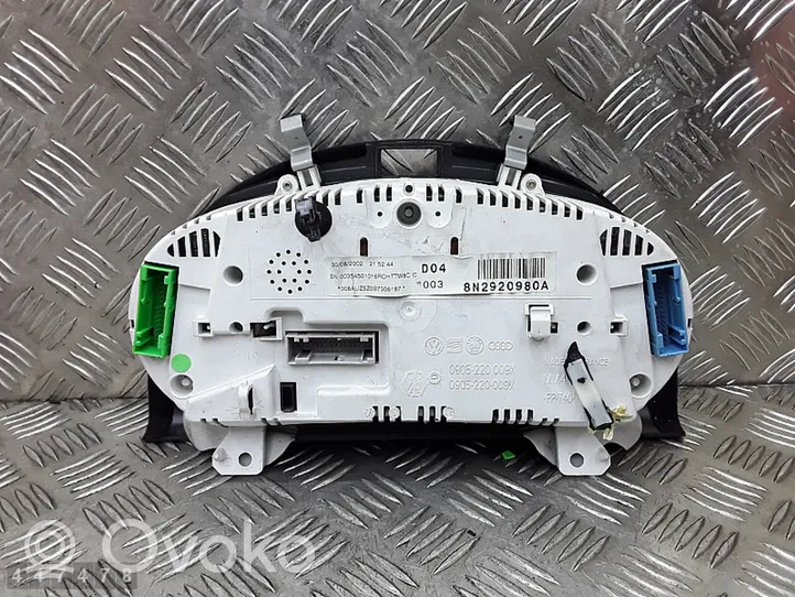 Audi TT Mk1 Geschwindigkeitsmesser Cockpit 8N2920980A