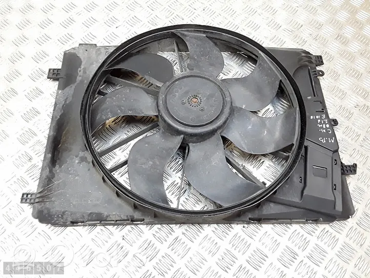 Mercedes-Benz C AMG W204 Ventilateur de refroidissement de radiateur électrique 0130307015