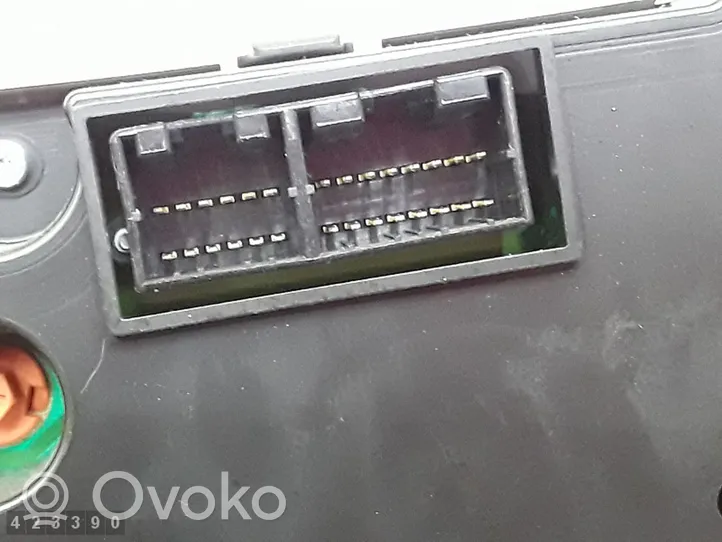 KIA Venga Tachimetro (quadro strumenti) 940041p431