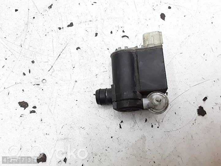 KIA Venga Windscreen/windshield washer pump 985102l100