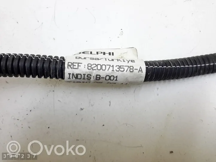 Renault Clio III Faisceau de câblage pour moteur 8200713578