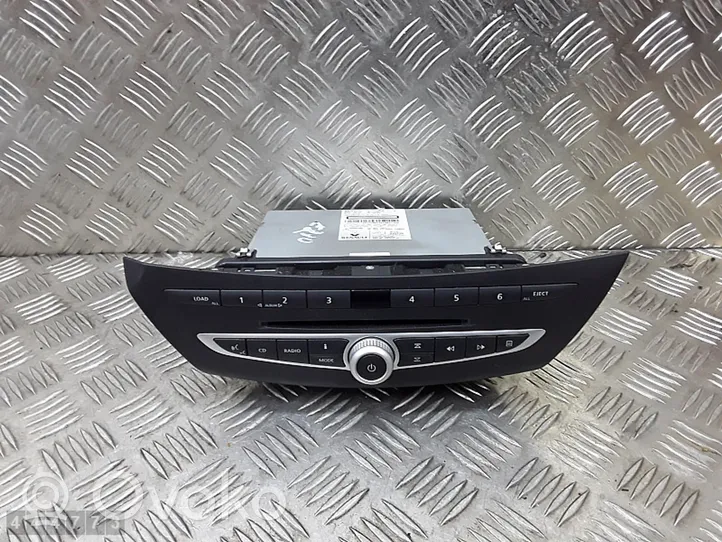 Renault Laguna III Panel / Radioodtwarzacz CD/DVD/GPS 281150053R