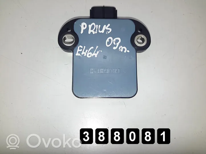 Toyota Prius (XW30) Moduł / Sterownik ESP 