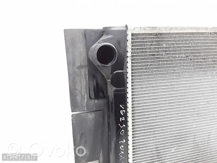 Toyota Verso Radiateur de refroidissement DT4221336512