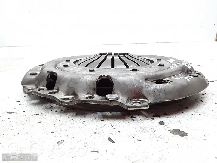 Volkswagen PASSAT B7 Pressure plate 