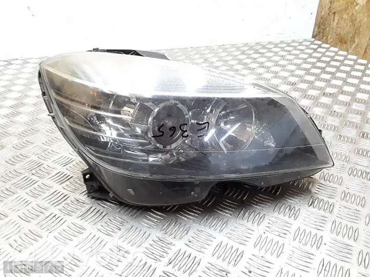 Mercedes-Benz CLC CL203 Lampa przednia 1305236211