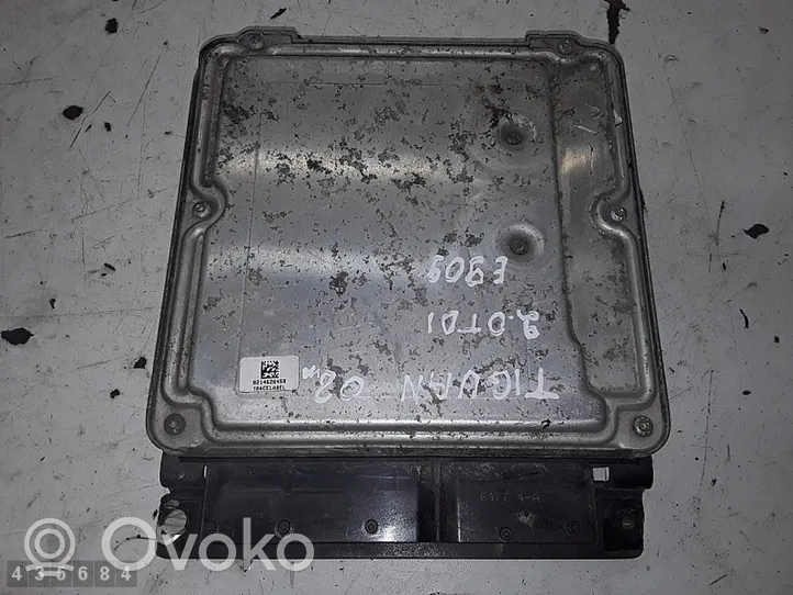 Volkswagen Tiguan Variklio valdymo blokas 03l906022t