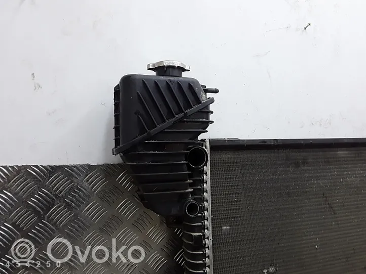 Mercedes-Benz Sprinter W901 W902 W903 W904 Radiateur de refroidissement 9015003500