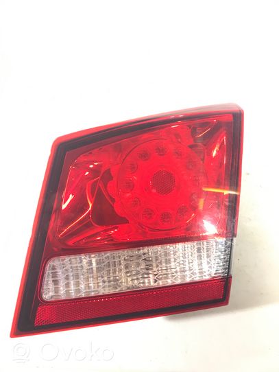 Dodge Journey Lampy tylnej klapy bagażnika 68078516AE