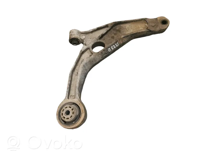 Fiat Freemont Front lower control arm/wishbone 04766424AD