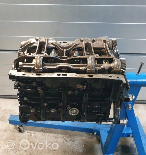 Land Rover Discovery 3 - LR3 Moottorin lohko OM651