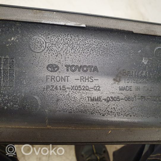 Toyota RAV 4 (XA30) Priekšpusē durvju dekoratīvā apdare (moldings) PZ415X052002