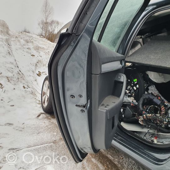 Skoda Octavia Mk3 (5E) Porte arrière 5E9833055C