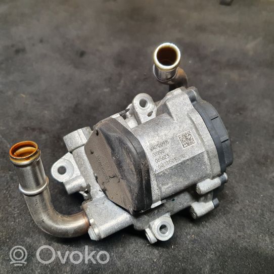 Volkswagen PASSAT CC Valvola EGR 04L131501R