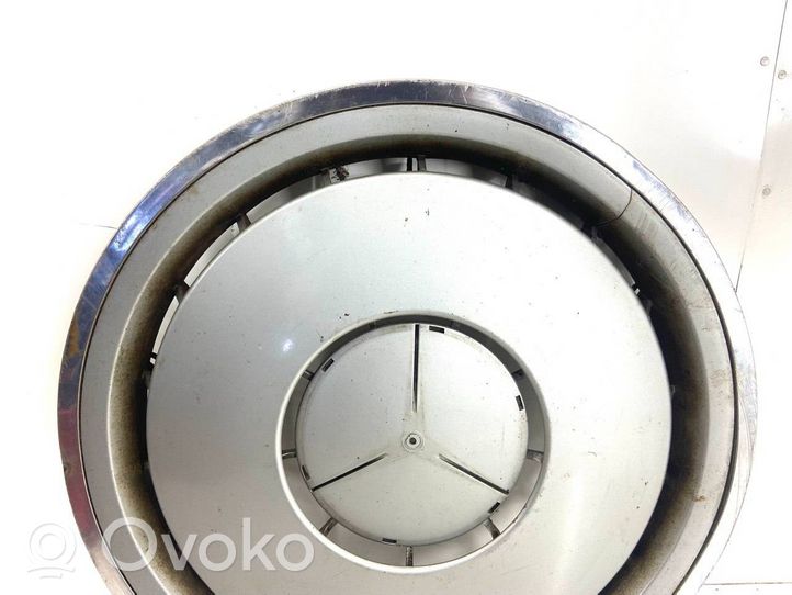 Mercedes-Benz C W202 R 15 riteņa dekoratīvais disks (-i) 1244010924