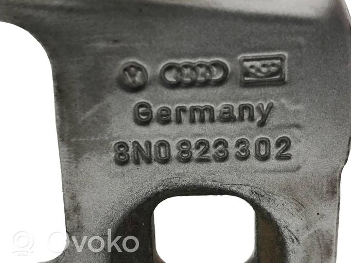 Audi TT Mk1 Cerniere del vano motore/cofano 8N0823302