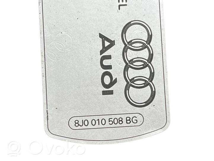 Audi A3 S3 A3 Sportback 8P Klapka wlewu paliwa 8J0010508BG