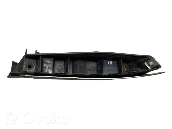 Audi A3 S3 A3 Sportback 8P Staffa di rinforzo montaggio del paraurti anteriore 8L9807184A