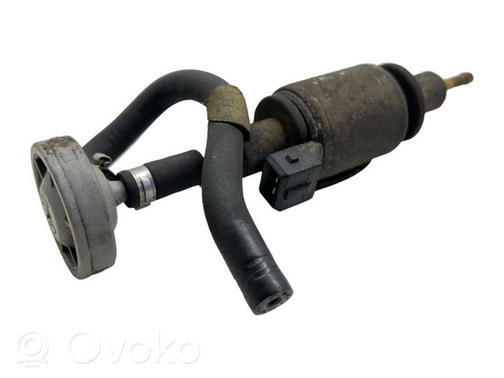 Volkswagen Touareg I Pompe à carburant Webasto 7L0815947