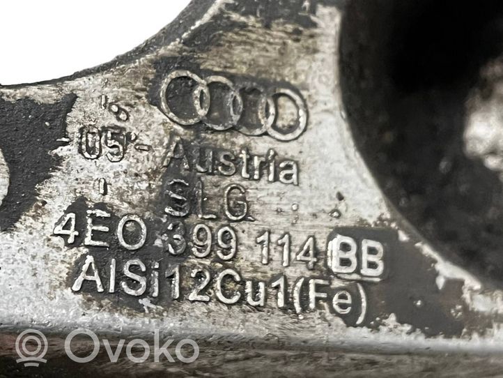 Audi A8 S8 D3 4E Pavarų dėžės tvirtinimo kronšteinas 4E0399114BB