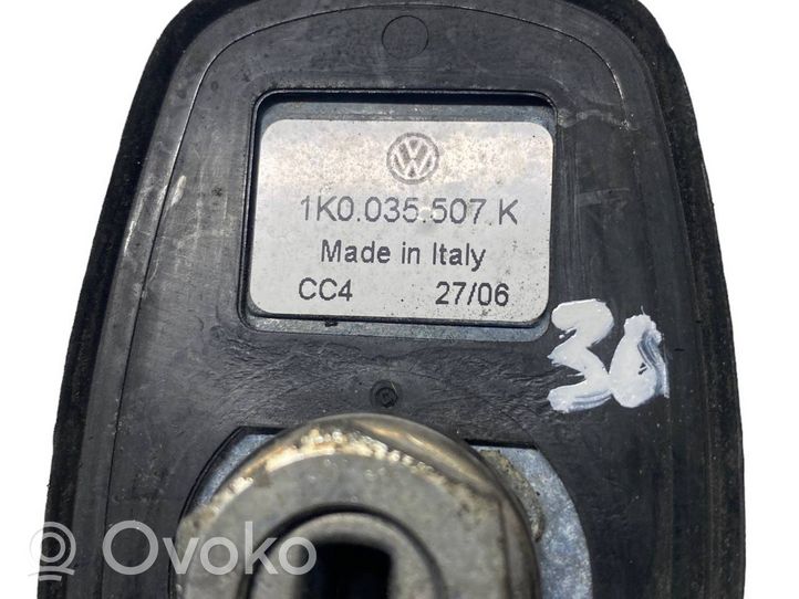 Volkswagen Touran I GPS-pystyantenni 1K0035507K