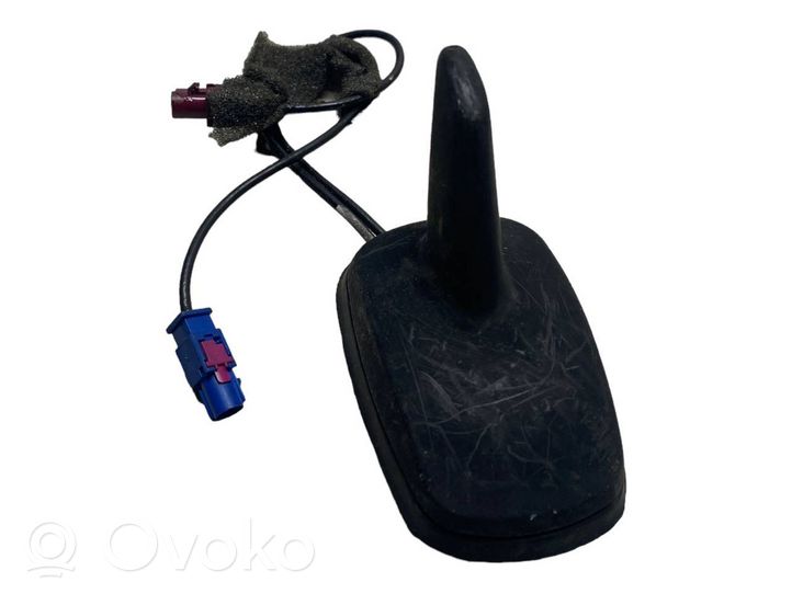 Volkswagen Touran I Aerial GPS antenna 1K0035507K