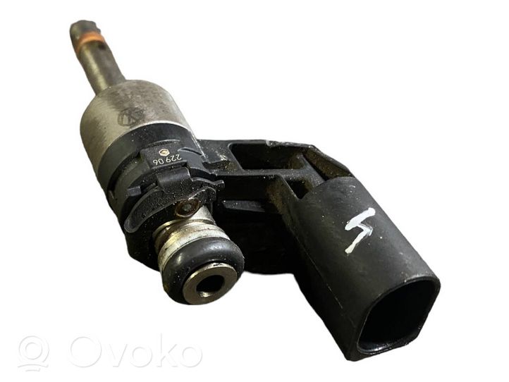 Volkswagen Golf V Injecteur de carburant 03C906036E