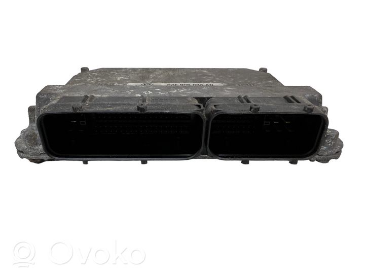 Skoda Fabia Mk1 (6Y) Sterownik / Moduł ECU 03E906033AN