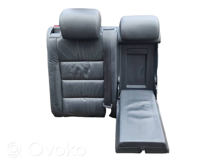 Volkswagen Golf VI Fotele / Kanapa / Komplet 5K0837113