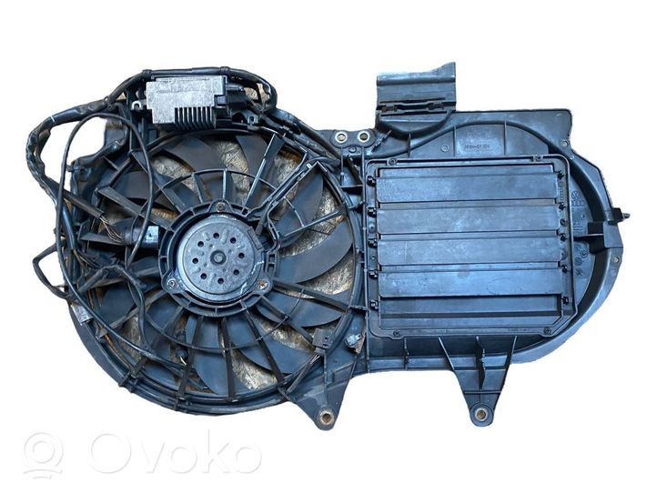 Audi A4 S4 B7 8E 8H Elektryczny wentylator chłodnicy 8E0121205AE