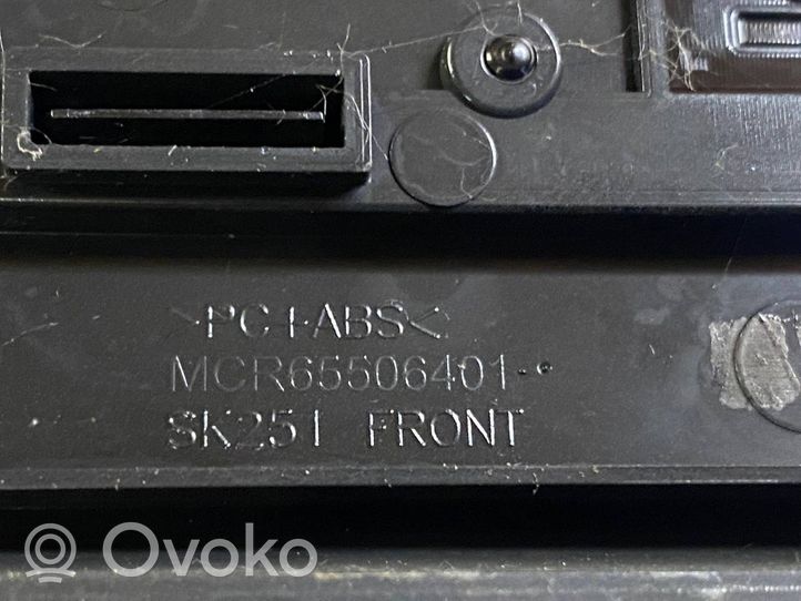 Skoda Rapid (NH) Cadre, panneau d'unité radio / GPS MCR65506401