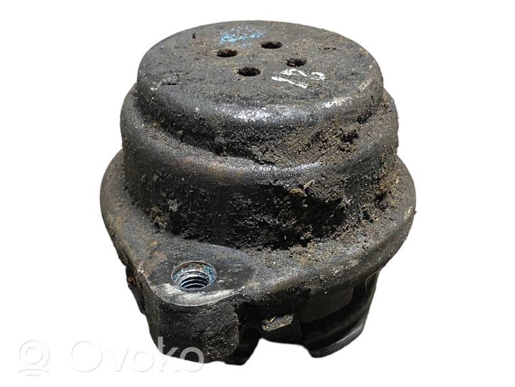 Audi A4 S4 B5 8D Supporto della scatola del cambio 