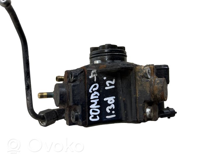 Opel Combo D Fuel injection high pressure pump 0445010266