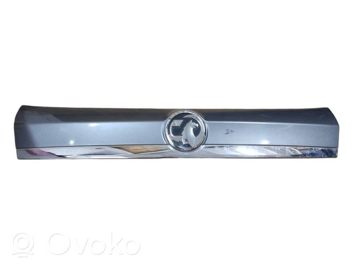 Opel Mokka Trunk door license plate light bar 95093299