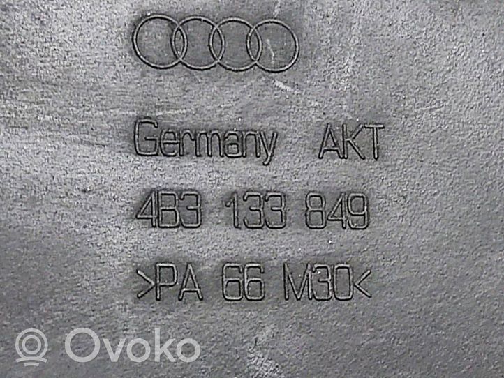 Audi A6 S6 C5 4B Kita variklio skyriaus detalė 4B3133849