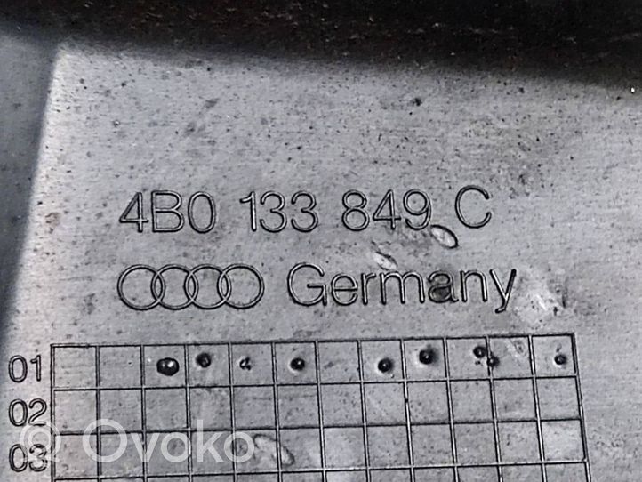 Audi A6 S6 C5 4B Osłona / Obudowa filtra powietrza 4B0133849C