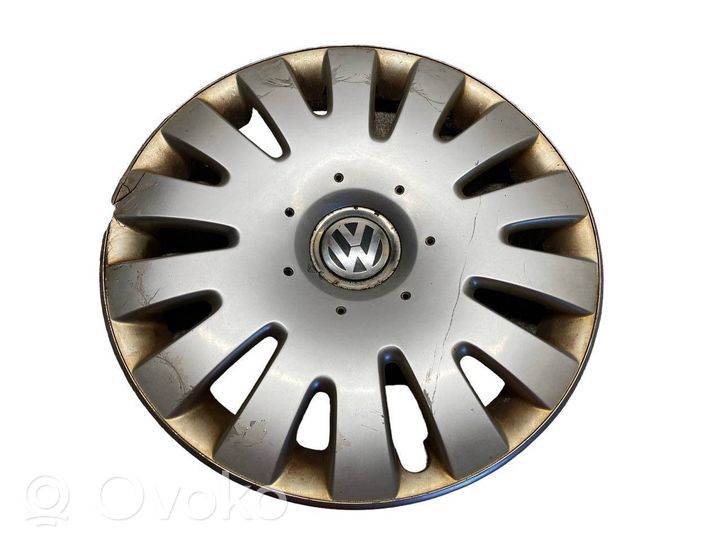 Volkswagen PASSAT B6 R16 wheel hub/cap/trim 1K0601147G