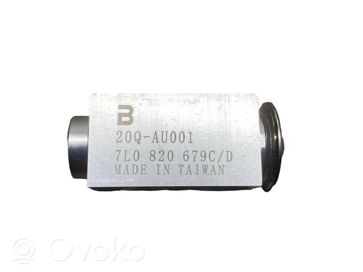 Volkswagen Touareg I Air conditioning (A/C) expansion valve 7L0820679C