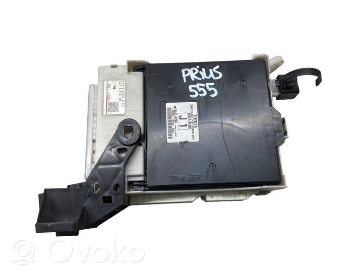 Toyota Prius (XW30) Module confort 8273047520