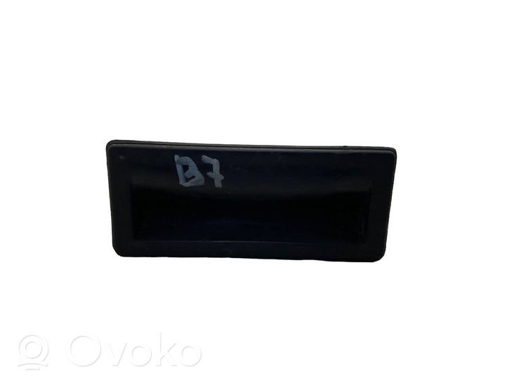 Volkswagen PASSAT B7 Tailgate/trunk/boot exterior handle 5N0827566