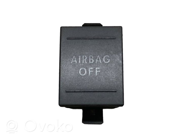Volkswagen Polo Passenger airbag on/off switch 6Q0919235