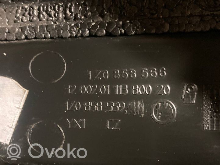 Skoda Octavia Mk2 (1Z) Elementy poszycia kolumny kierowniczej 1Z0858566