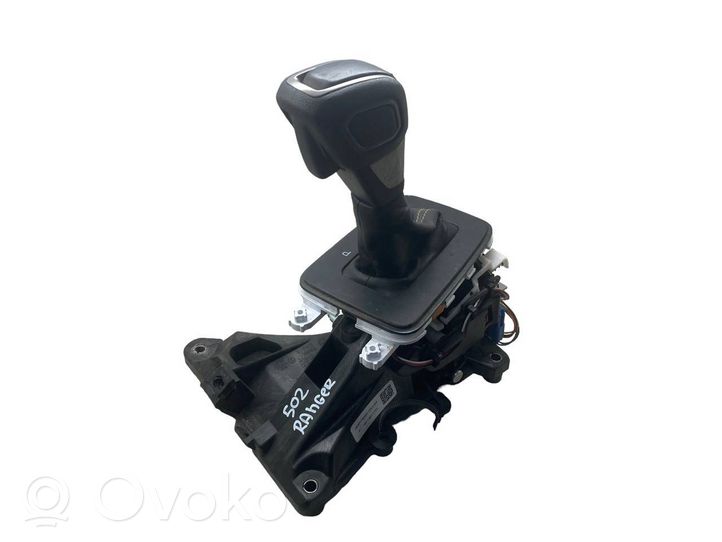 Ford Ranger Gear shifter/selector JB3P7K004DA3JE5