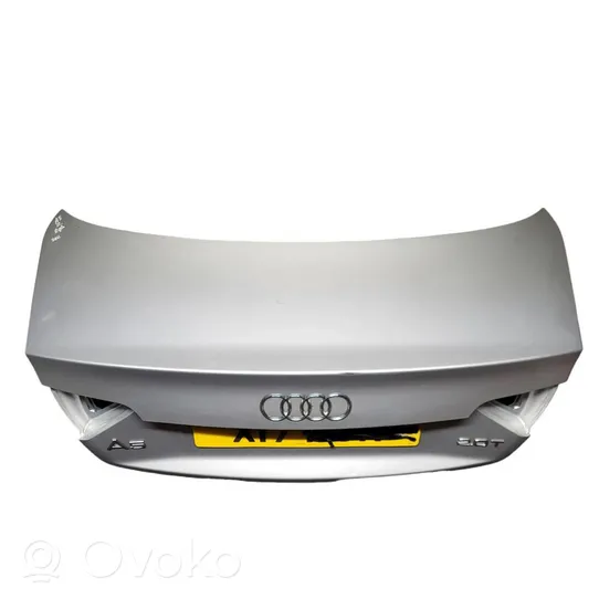 Audi A5 8T 8F Galinis dangtis (bagažinės) 8T0827023AJ