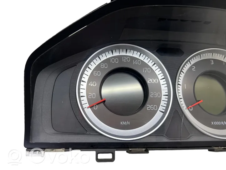 ZAZ 101 Speedometer (instrument cluster) 31343325aa