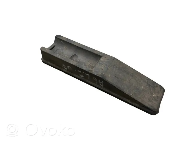 Audi A6 S6 C6 4F Gniazdo lewarka zmiany biegów 4F0802847