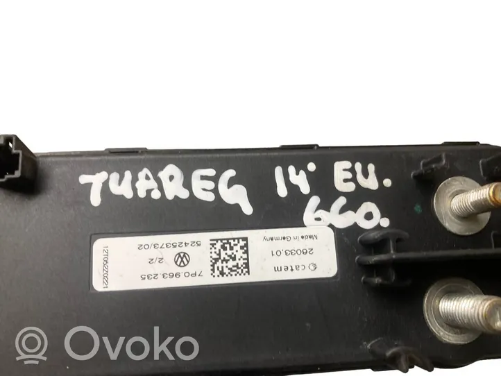 Volkswagen Touareg II Elektrinis salono pečiuko radiatorius 7P0963235