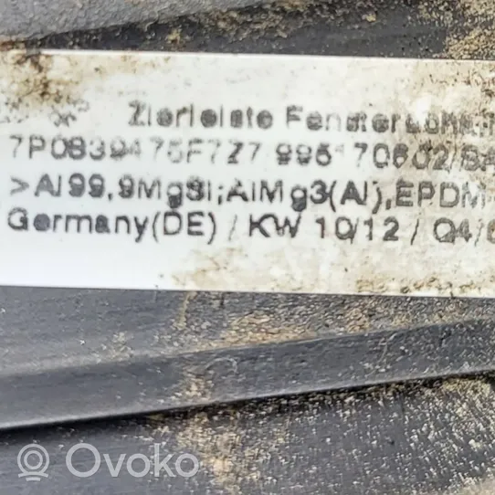 Volkswagen Touareg II Listwa / Uszczelka szyby drzwi tylnych 7P0839475F