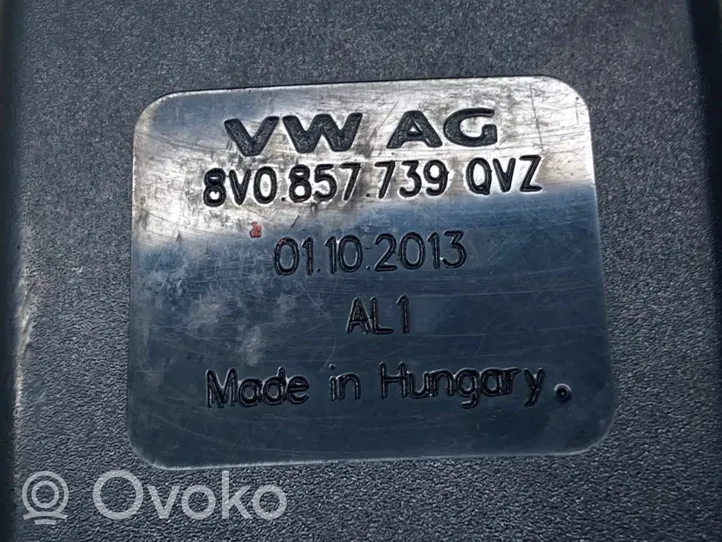 Skoda Octavia Mk3 (5E) Klamra środkowego pasa bezpieczeństwa fotela tylnego 8V0857739