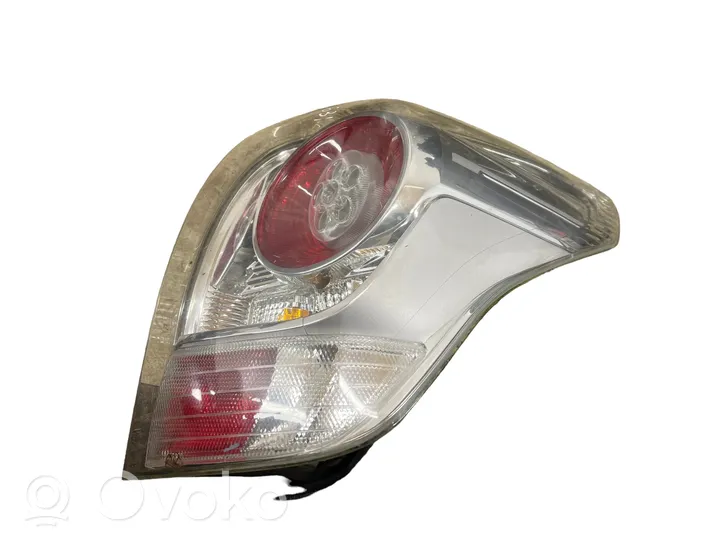 Toyota Verso Luci posteriori 81561-0f101